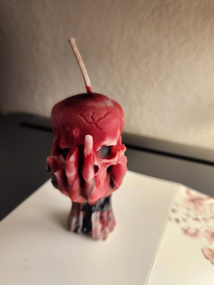 Skull Hand